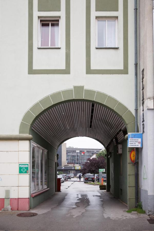 Apartment Nobl Plac Celje Exterior photo