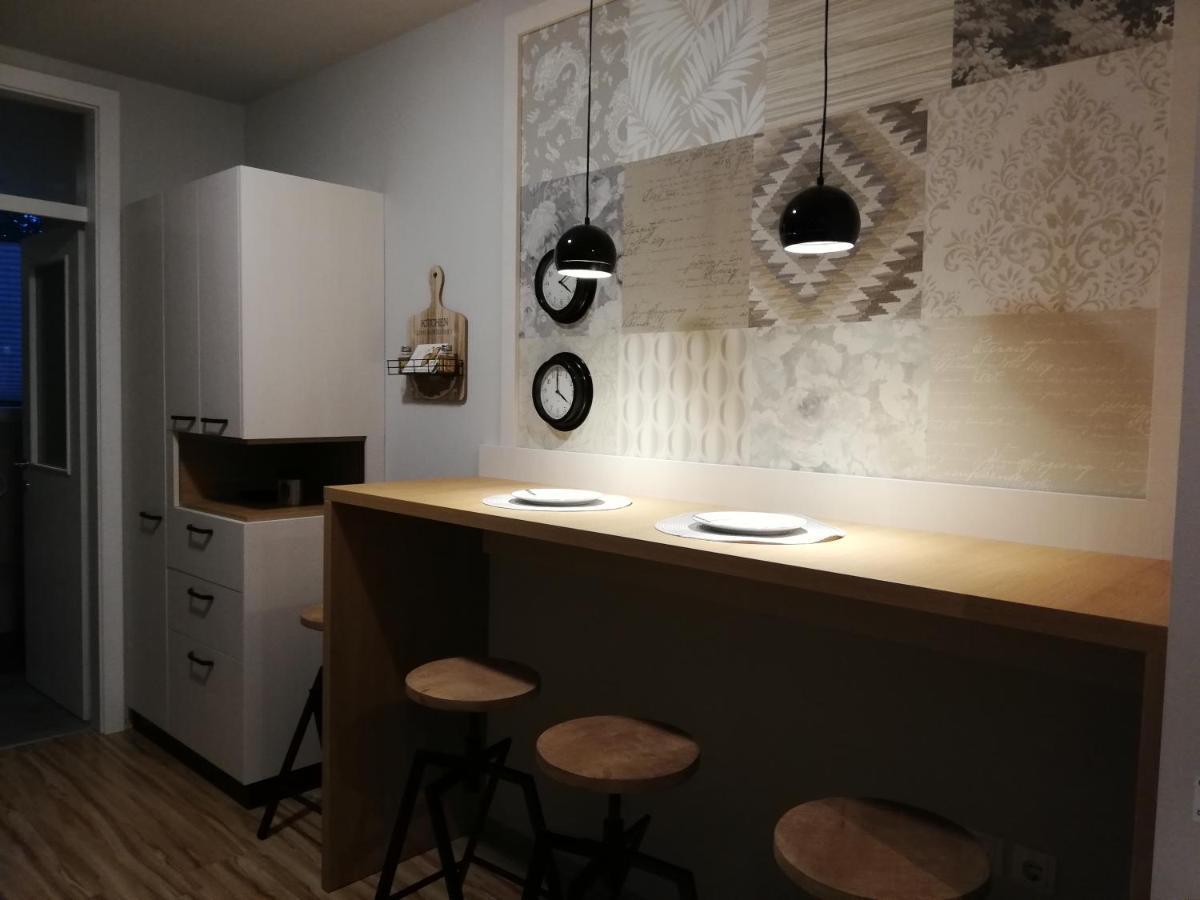Apartment Nobl Plac Celje Exterior photo